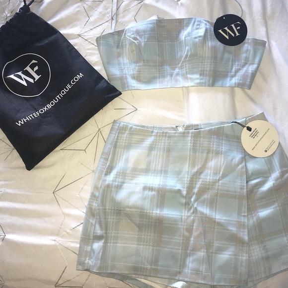 Halter crop top and Matching Skort - Picture 4 of 4